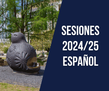 Large decorative bird sculpture in a park, next to a blue graphic with the text 